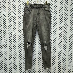 2/4 - Old Navy Rockstar Skinny Distressed Jeans | Gray